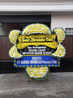 Papan Bunga Duka di Tiban Baru